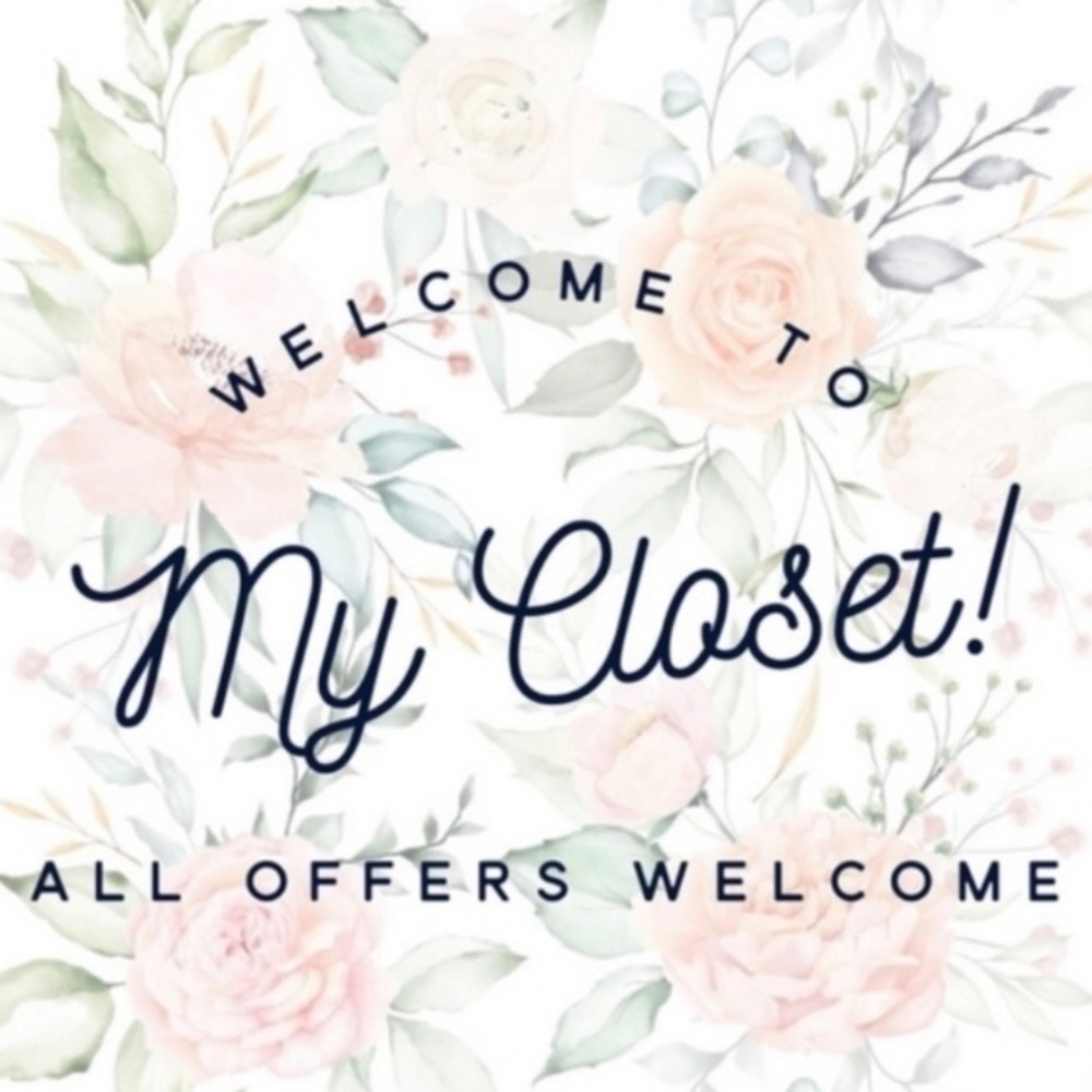 Reasonable offers welcome🎉🌸🥳
